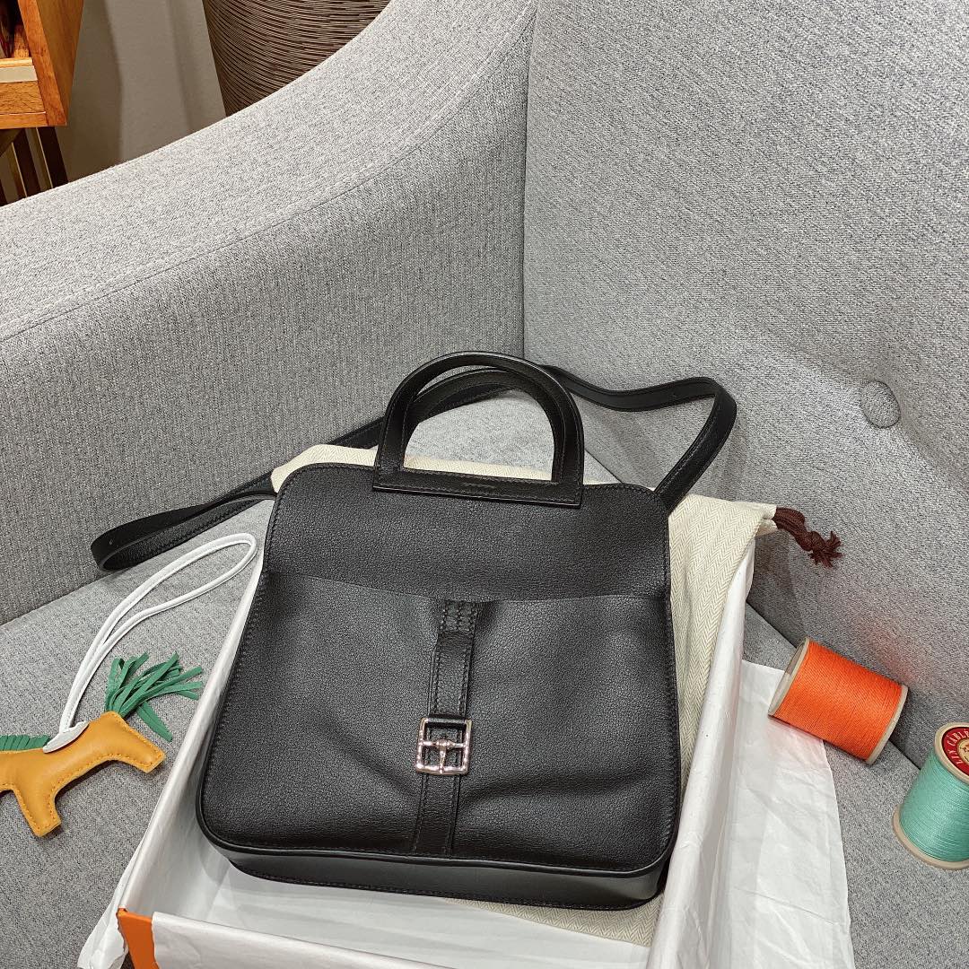 에르메스 미니 할잔백 블랙 은장 스위프트